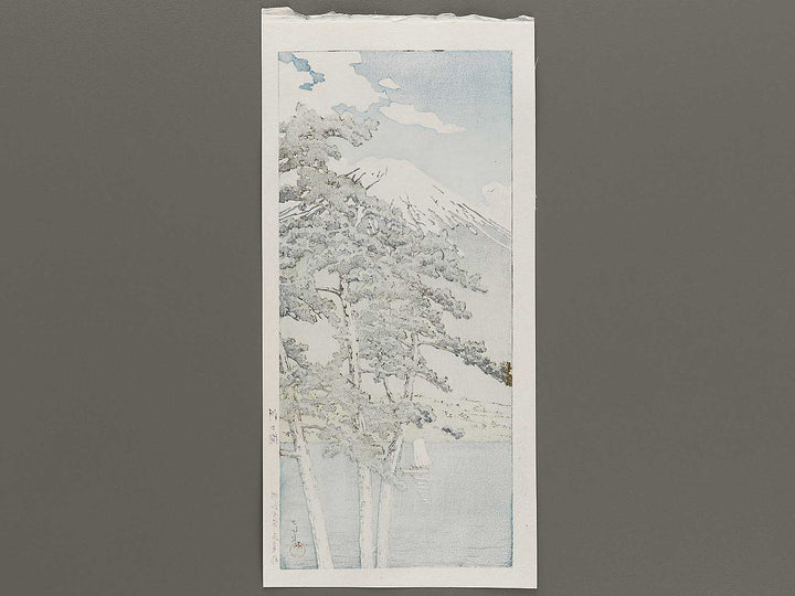 Kawaguchiko by Kawase Hasui, (Medium print size) / BJ320-929